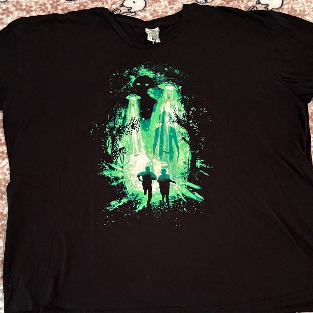 Loot Crate Black T‑Shirt with Neon Green Alien Abduction Graphic